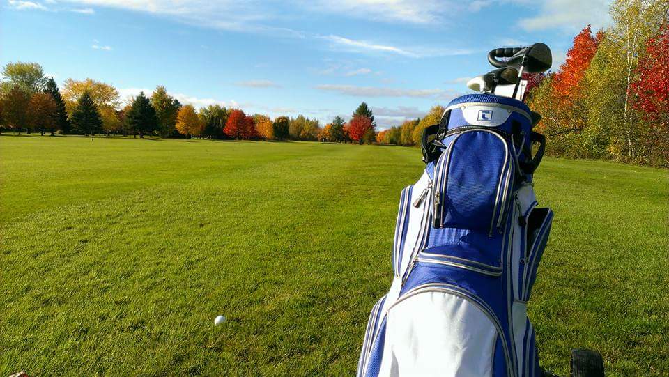Golf Metropolitain | 5136 Bd Chauveau O, Québec, QC G2E 1A2, Canada | Phone: (418) 872-9292