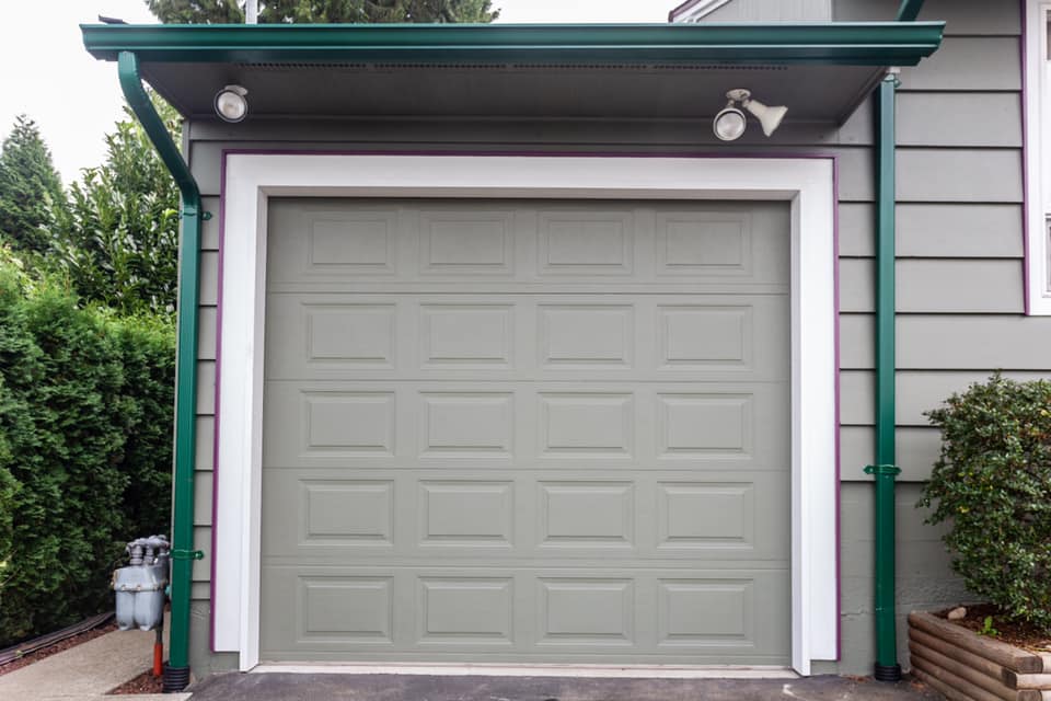 Comity Painting | 516 Ash St, New Westminster, BC V3M 3N3, Canada | Phone: (236) 996-9997