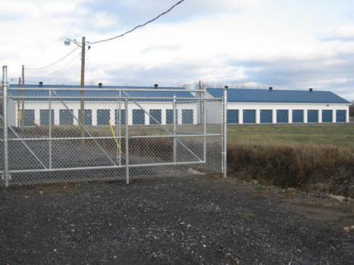 IDM Entrepôts | 837 Route 235, Saint-Pie, QC J2R 1H5, Canada | Phone: (450) 278-4575