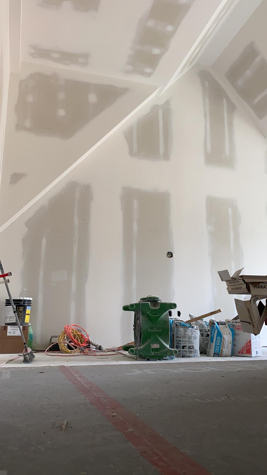 Lux Painting LTD | 936 Coventry Dr NE, Calgary, AB T3K 4J6, Canada | Phone: (403) 404-2435