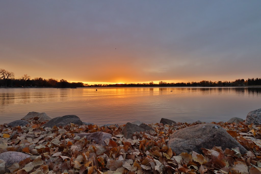 Henderson Lake Golf Club | 2727 S Parkside Dr, Lethbridge, AB T1K 0C6, Canada | Phone: (403) 329-6767