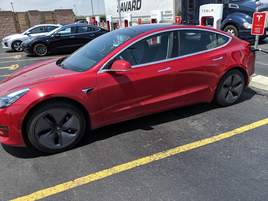 Tesla Supercharger | 7018 Industrial Dr, Comber, ON N0P 1J0, Canada | Phone: (877) 798-3752