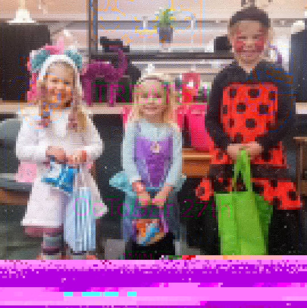 Kinney Clothing Co. & Accessories | 9768 Willow St, Chemainus, BC V0R 1K0, Canada | Phone: (250) 246-3541