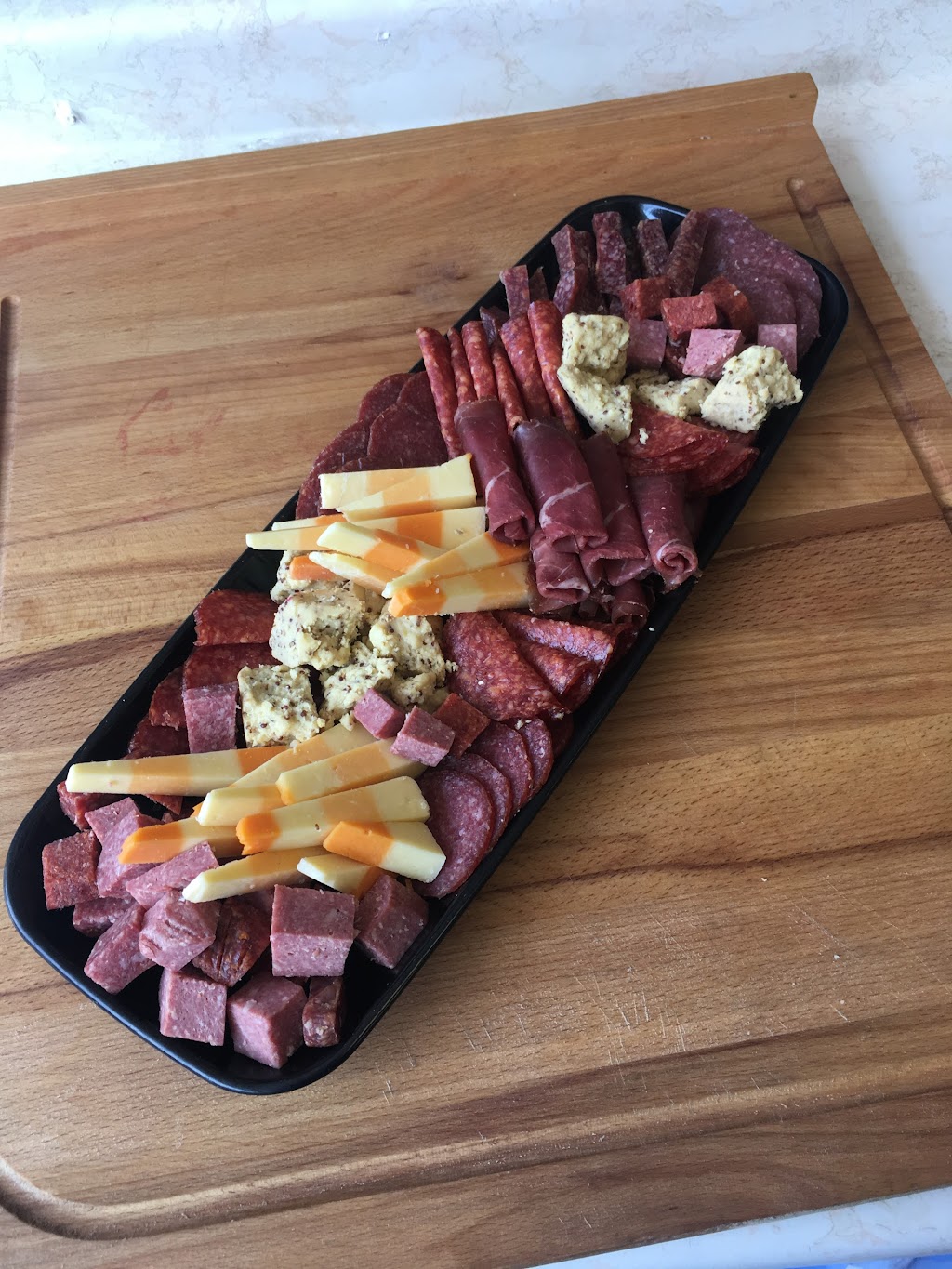 Trenton Deli & Bakery | 469A Dundas St W, Trenton, ON K8V 3S4, Canada | Phone: (613) 392-7906