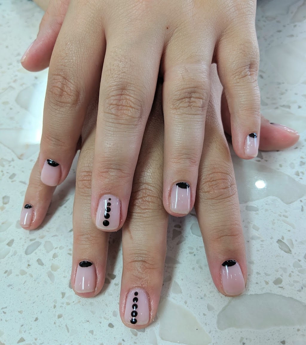 HL Nails | 200 Davis Dr Unit 5, Newmarket, ON L3Y 2N4, Canada | Phone: (905) 868-9099