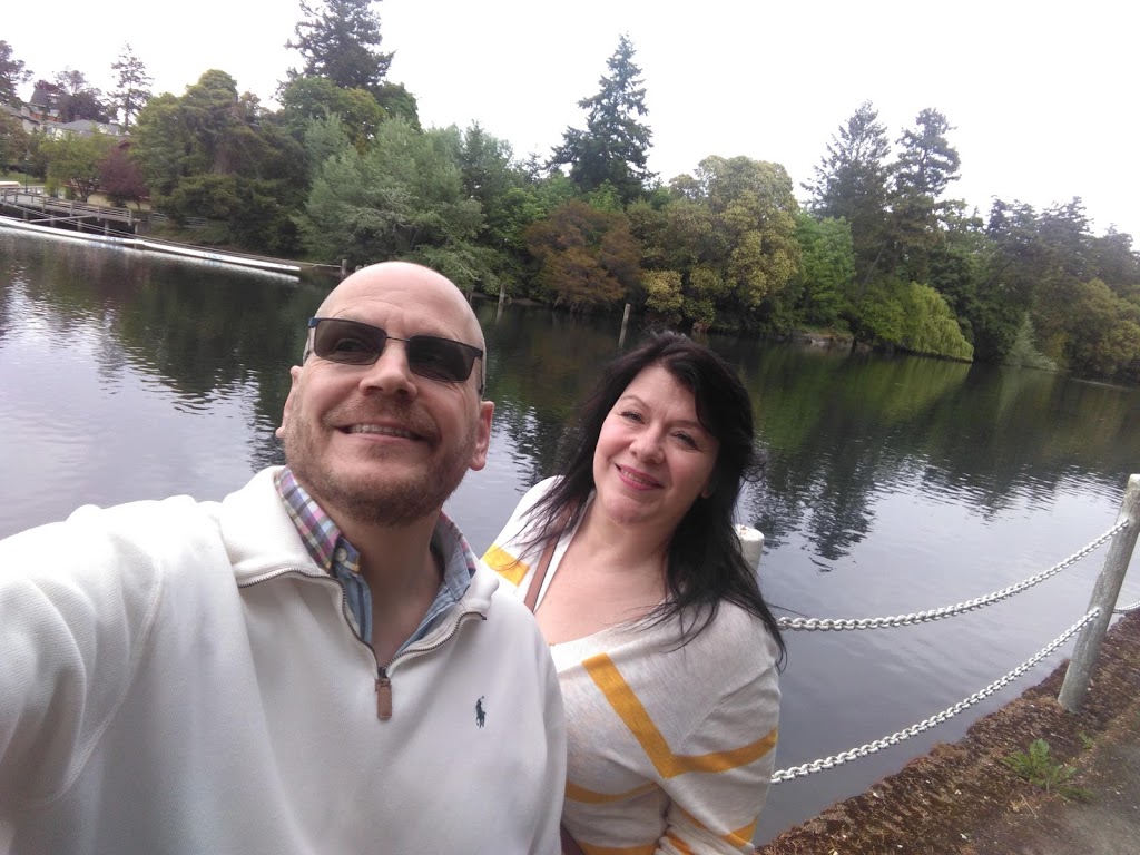Songhees Hilltop Dog Park | 100 Saghalie Rd, Victoria, BC V9A 0A1, Canada
