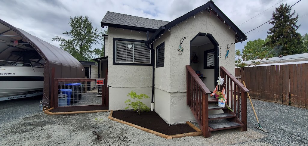 In The Mix Entertainment | 2115 Minto Ave, Nanaimo, BC V9X 1R7, Canada | Phone: (250) 713-5300