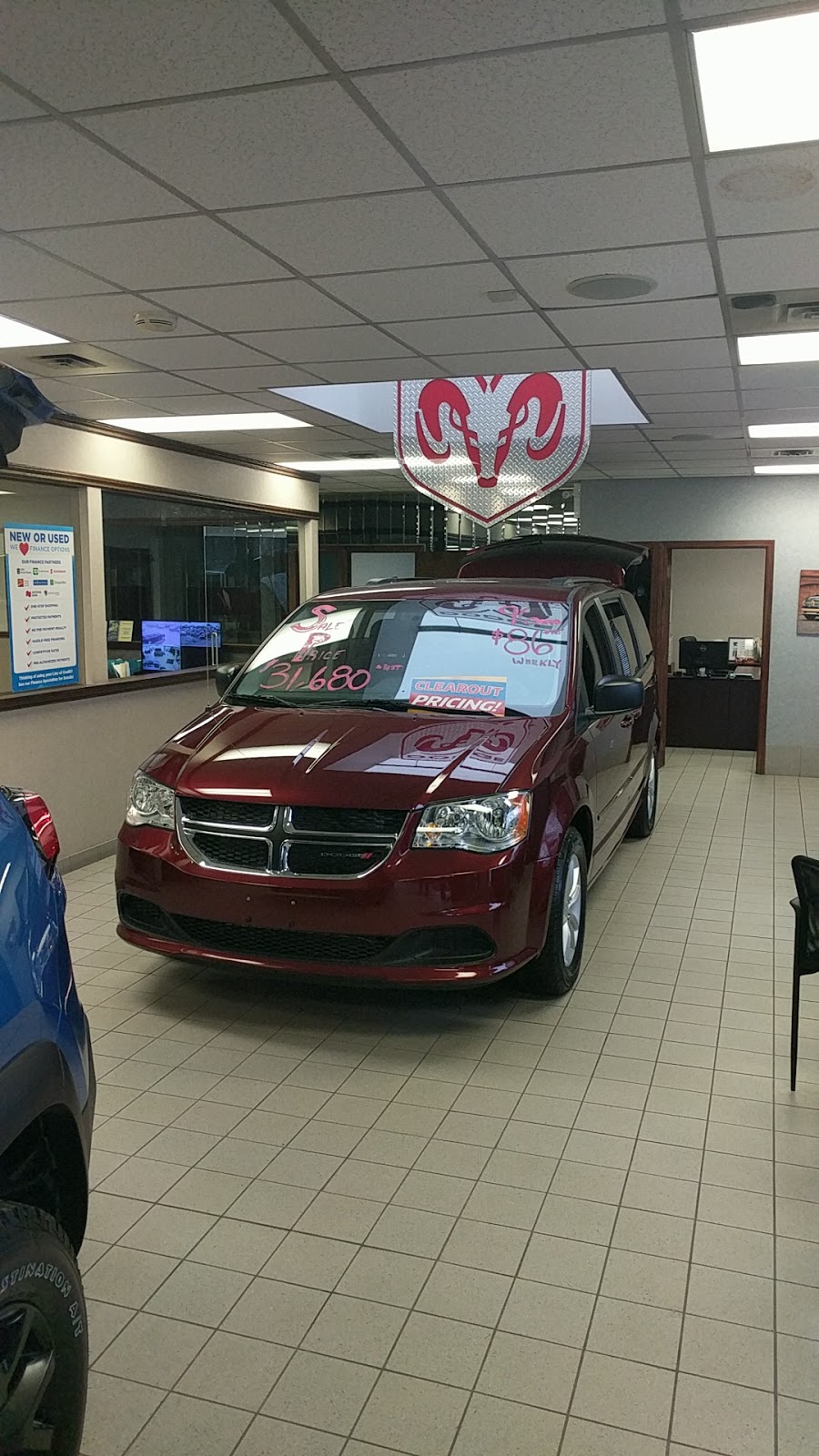 Glenleven Chrysler Dodge Jeep Ram | 2388 Royal Windsor Dr, Oakville, ON L6J 7Y2, Canada | Phone: (905) 845-7575