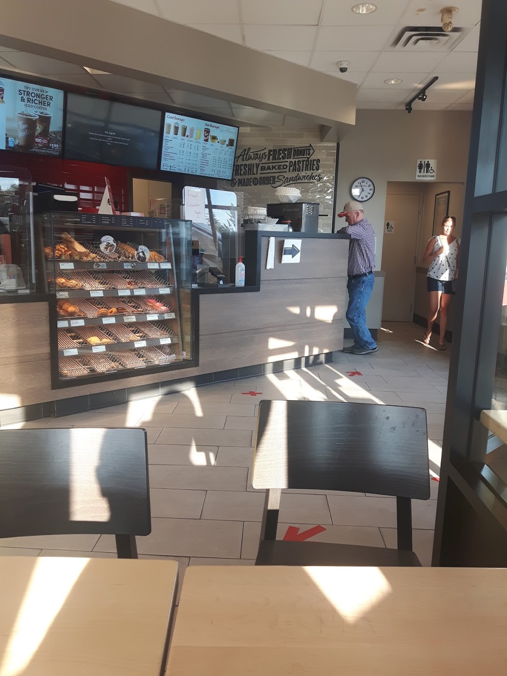Tim Hortons | 4484 Upper, Main St, Oxford, NS B0M 1P0, Canada | Phone: (902) 447-3338