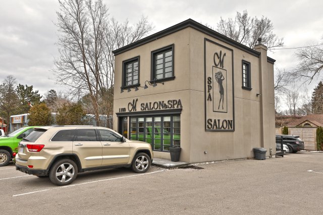 M Salon And Spa | 1100 Lorne Park Rd, Mississauga, ON L5H 3A3, Canada | Phone: (905) 486-1192