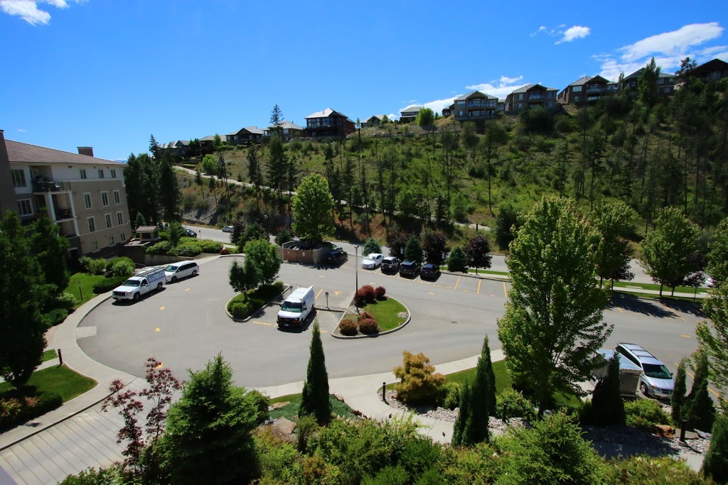 Vacations Kelowna | 3185 Via Centrale #11, Kelowna, BC V1V 2A7, Canada | Phone: (866) 655-0657