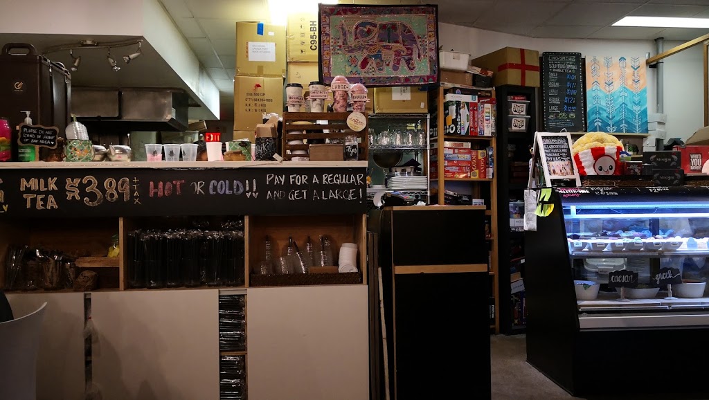 Sweet Dreams Teashop | 170 University Ave W #14, Waterloo, ON N2L 3E9, Canada | Phone: (519) 747-2442