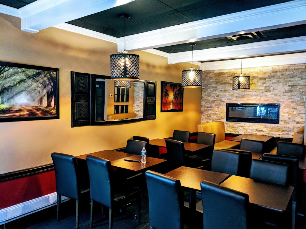 Thai One On | 1455 Gerrard St E, Toronto, ON M4L 1Z9, Canada | Phone: (416) 694-2323