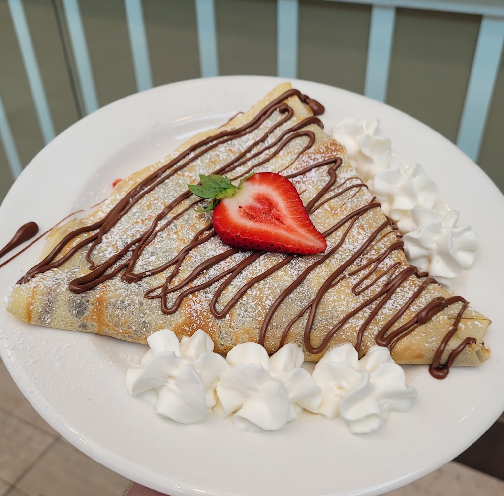 Crepes De Luxe | 5100 Erin Mills Pkwy, Mississauga, ON L5M 4Z5, Canada | Phone: (905) 608-1118