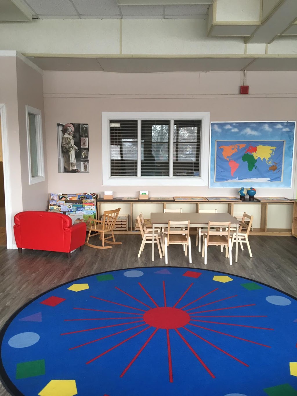 Montessori Academy Learning Centre of Cambridge | 82 Beverly St, Cambridge, ON N1R 2Z7, Canada | Phone: (519) 267-7570
