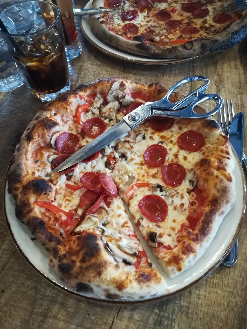 industria brasserie italienne | 582 Chemin de Touraine, Boucherville, QC J4B 5E4, Canada | Phone: (450) 641-7167
