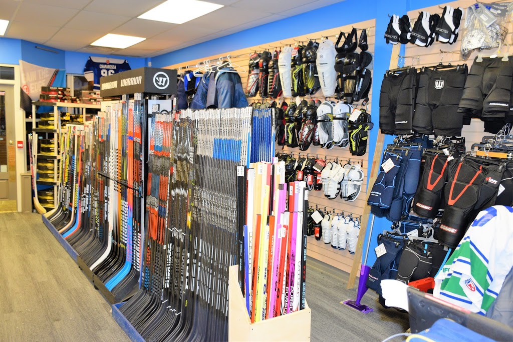 Hockey Lion Markham | 6050 York Regional Rd 7 #4, Markham, ON L3P 3A9, Canada | Phone: (905) 554-0202