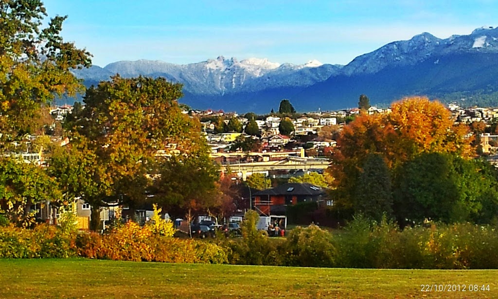 Ross Park | 7402 Ross St, Vancouver, BC V5X 4B7, Canada | Phone: (604) 873-7000