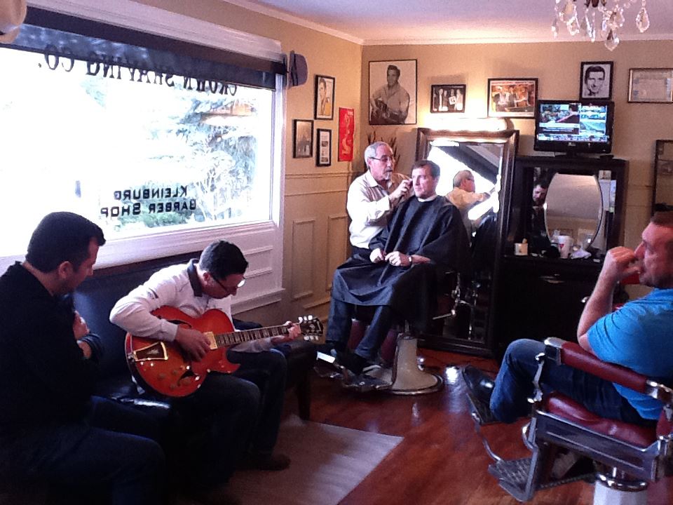 Kleinburg Barbershop | 10525 Islington Ave, Kleinburg, ON L0J 1C0, Canada | Phone: (905) 552-0648