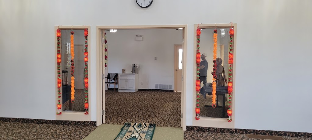 Gurdwara Chaar Sahibzade(ਗੁਰੂਦੁਆਰਾ ਚਾਰ ਸਾਹਿਬਜਾਦੇ) | 213160 10 Line, Town Of Grand Valley, ON L0N 1G0, Canada | Phone: (647) 444-1135