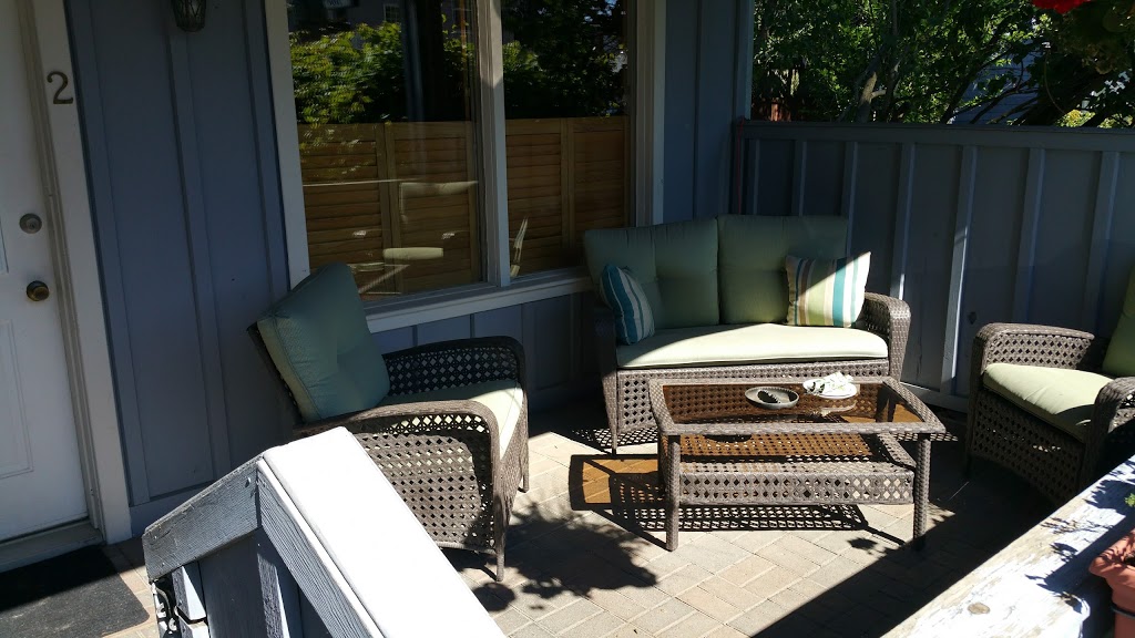 Windjammer Inn | 324 Smith St, Port Stanley, ON N5L 1C6, Canada | Phone: (519) 782-4173