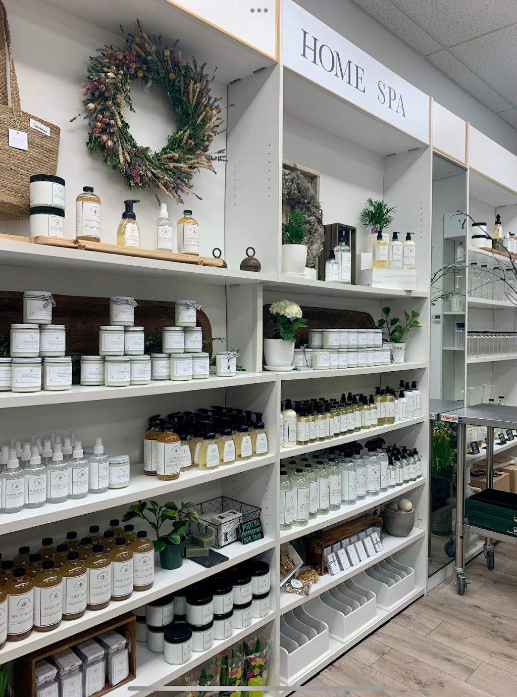 Fresh Market Farms - Burlington Centre | 777 Guelph Line, Burlington, ON L7R 3N2, Canada | Phone: (416) 987-4169