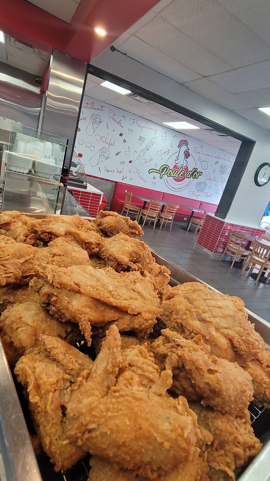 Poule Dor | 4985 Rue Jarry E, Saint-Léonard, QC H1R 1Y1, Canada | Phone: (514) 322-5552