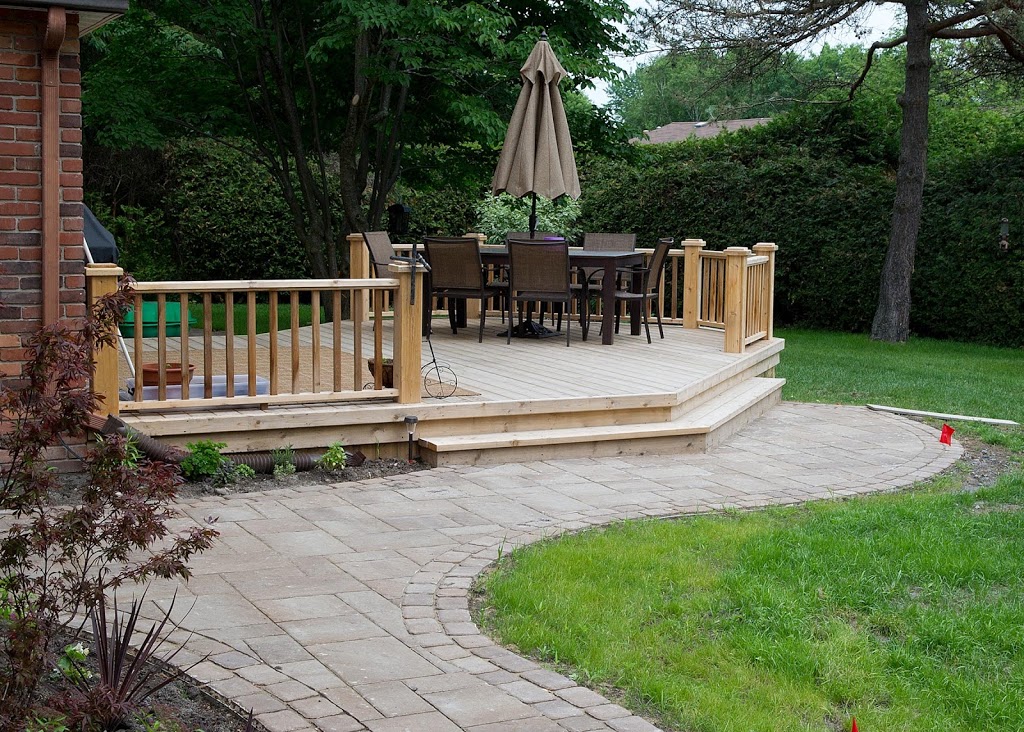 Yard Perfect | 31 Ridgefield Crescent, Nepean, ON K2H 6S3, Canada | Phone: (613) 828-2133