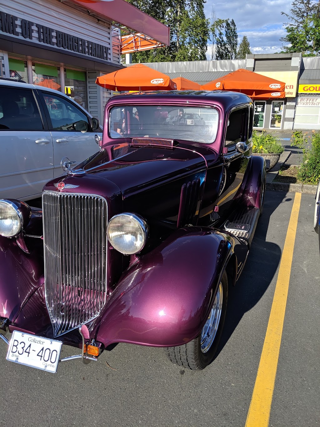 A&W Canada | 22805 Lougheed Hwy., Maple Ridge, BC V2X 2V7, Canada | Phone: (604) 463-5712