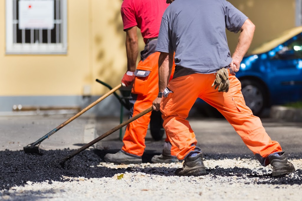 Asphalte Dura-Scell | 363 Rue Henri, Sainte-Sophie, QC J5J 2A8, Canada | Phone: (450) 821-0253