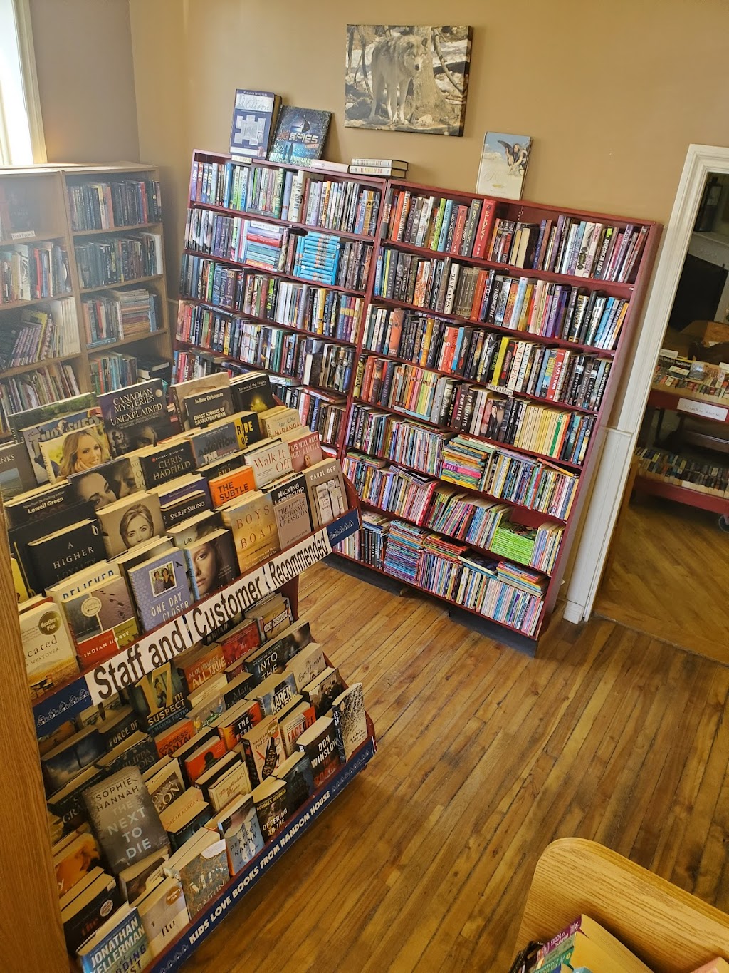 Kent Bookstore | 15 William St N, Lindsay, ON K9V 3Z9, Canada | Phone: (705) 328-1600