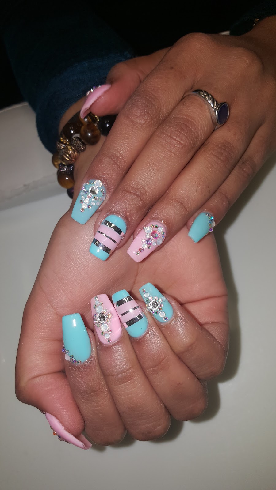 Melika Hair Salon | 910 Clarke Rd, Port Moody, BC V3H 1L9, Canada | Phone: (604) 936-4555