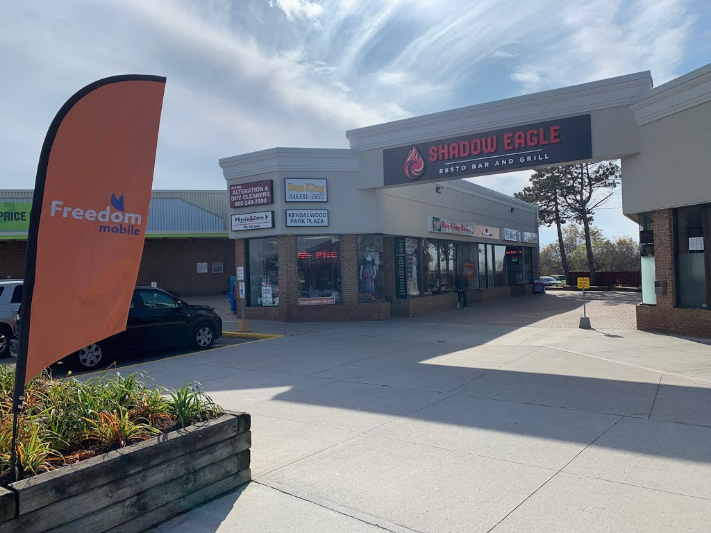 Freedom Mobile | 1801 Dundas Street East, Kendalwood Rd #8, Whitby, ON L1N 7C5, Canada | Phone: (289) 943-9463