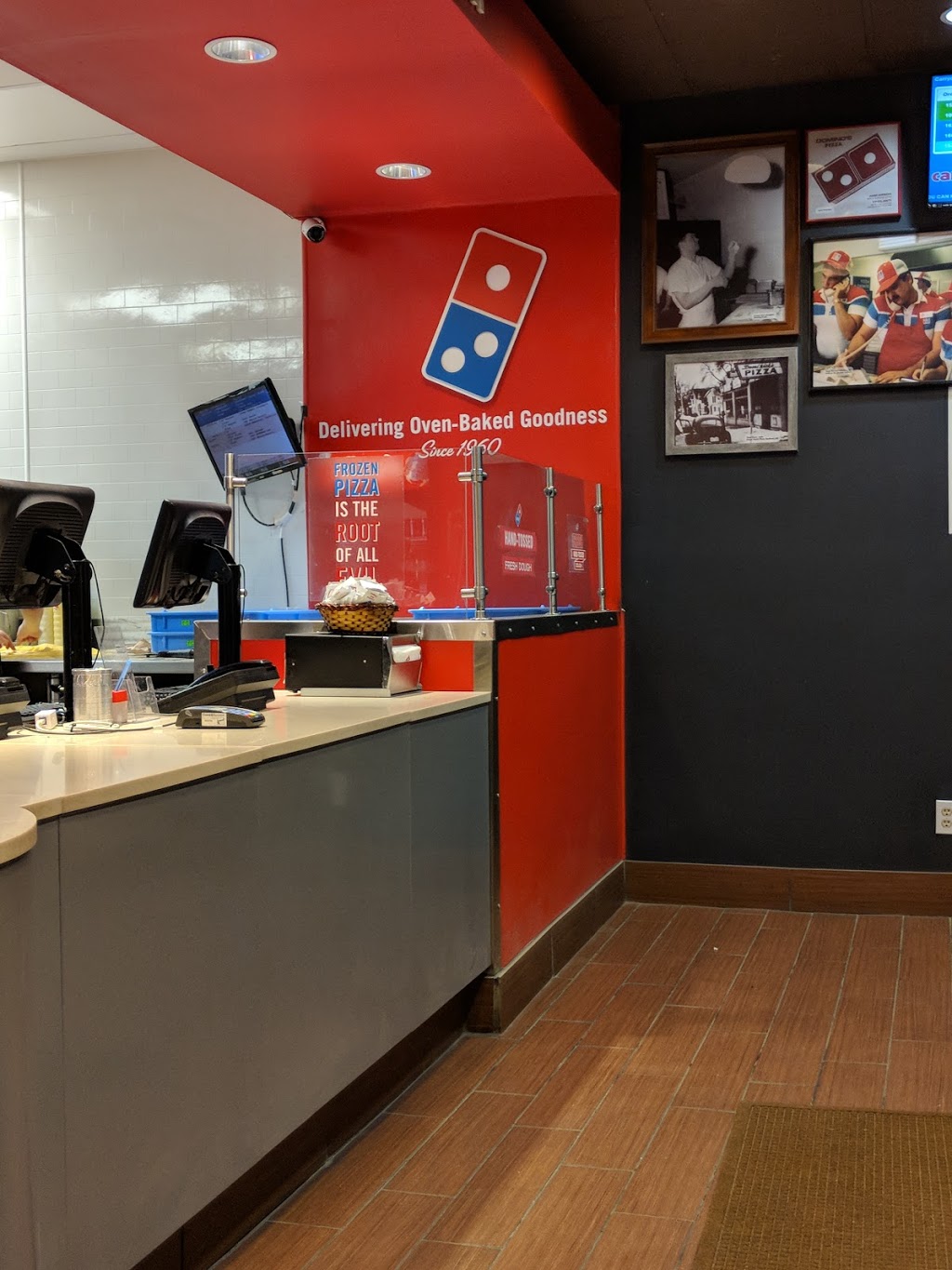 Dominos | 2773 Barnet Hwy Unit #14, Coquitlam, BC V3B 1C2, Canada | Phone: (604) 941-8335