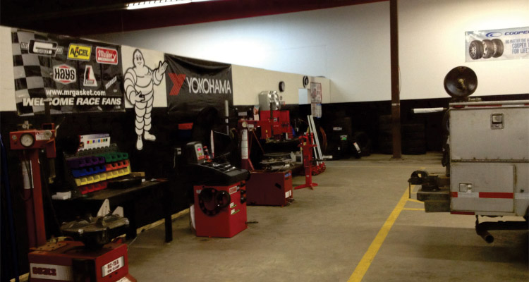Tirecraft Port Coquitlam | 1600 Kingsway Ave, Port Coquitlam, BC V3C 3Y9, Canada | Phone: (604) 474-3499