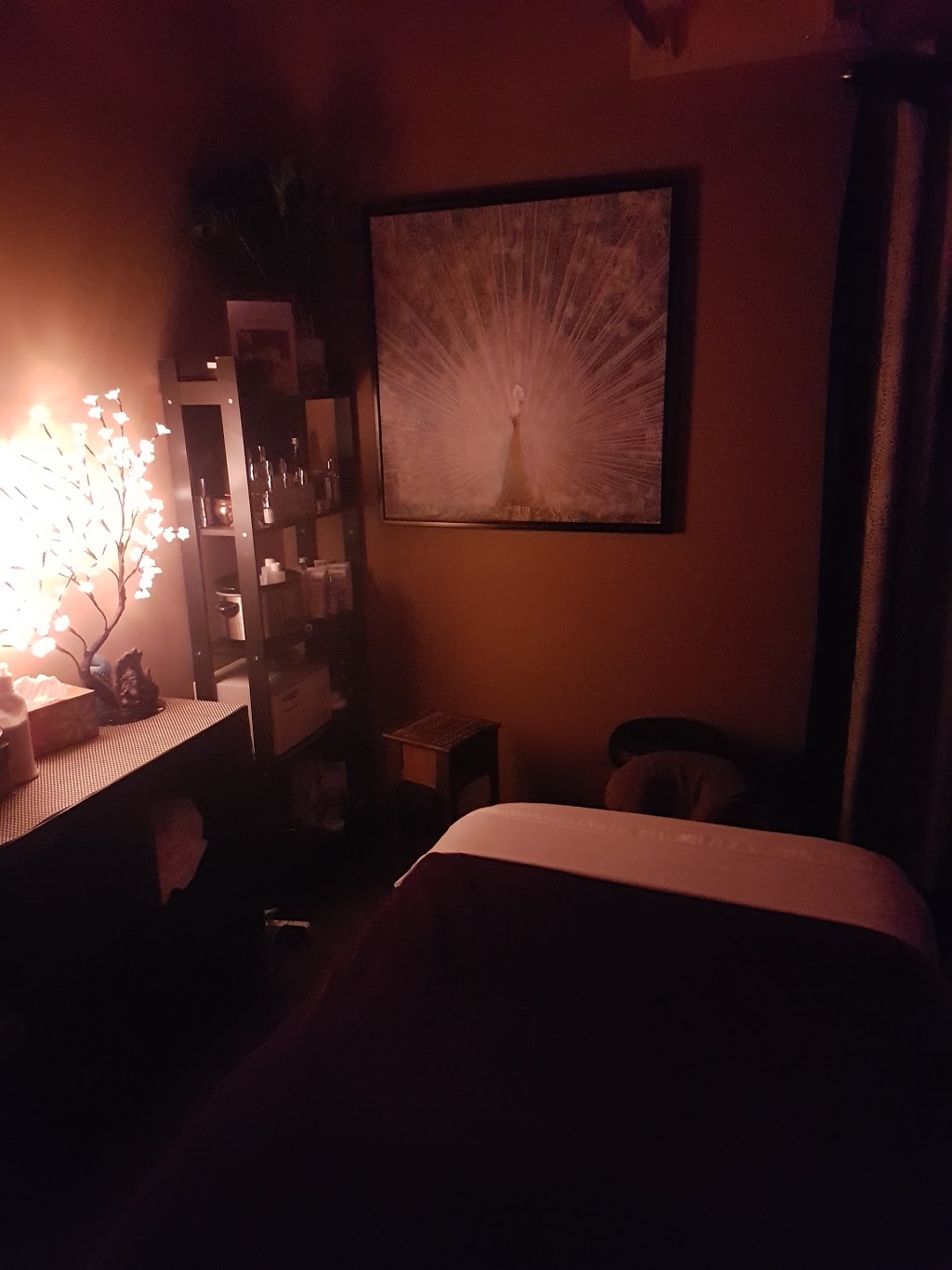 Namaste | 2016 Sherwood Dr #216, Sherwood Park, AB T8A 3X3, Canada | Phone: (780) 467-9809