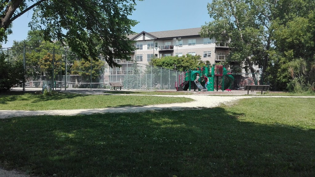 Joe Malone Park | 45 Boulton Bay, Winnipeg, MB R3N 2C3, Canada