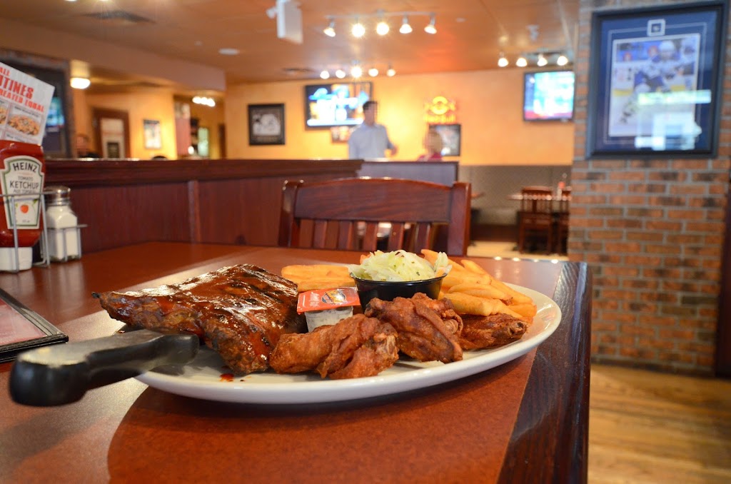 St. Louis Bar & Grill | 92 King St E Unit 114, Toronto, ON M5C 2V8, Canada | Phone: (416) 840-0268