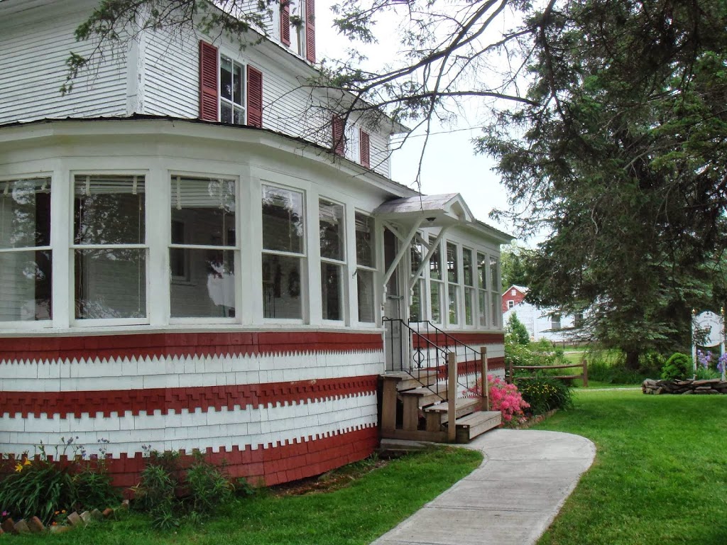 Barton Veterinary Hospital | 290 Elm St, Barton, VT 05822, USA | Phone: (802) 525-3644