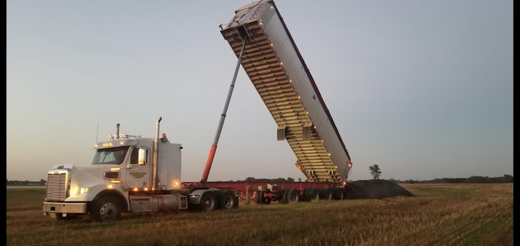 Transport Laurendeau | 319 Rang du Petit Bois, Maskinongé, QC J0K 1N0, Canada | Phone: (819) 227-2653