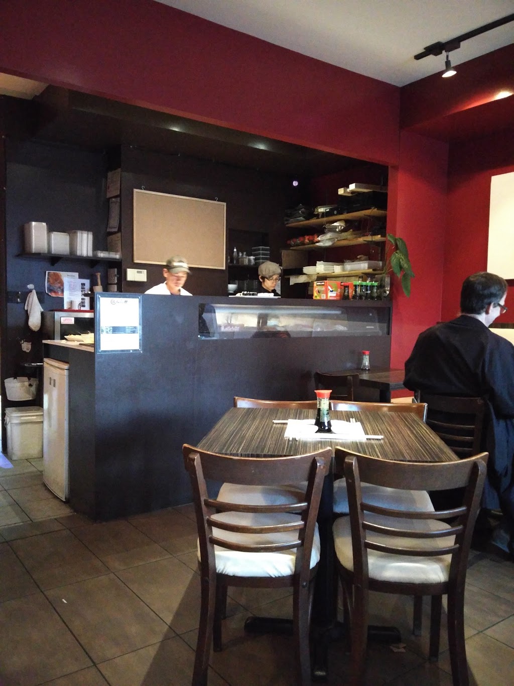 Sushi 88 | 690 Somerset St W, Ottawa, ON K1R 6P4, Canada | Phone: (613) 233-3288