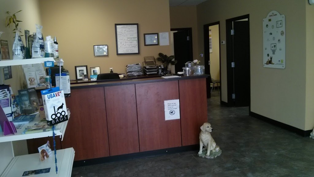 Oakridge Animal Clinic | 3109 Palliser Dr SW #12, Calgary, AB T2V 4W5, Canada | Phone: (403) 460-7541