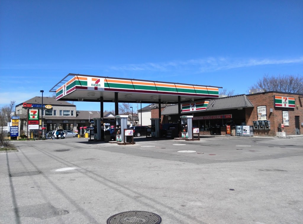 7-Eleven | 3587 Bathurst St, North York, ON M6A 2E2, Canada | Phone: (416) 781-8530