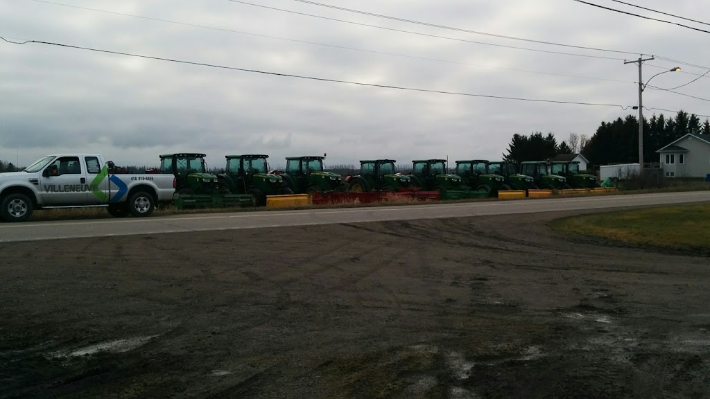 Les Entreprises Francois Villeneuve | 2702 Chem. du Plateau #2702, La Baie, QC G7B 0G9, Canada | Phone: (418) 818-8459