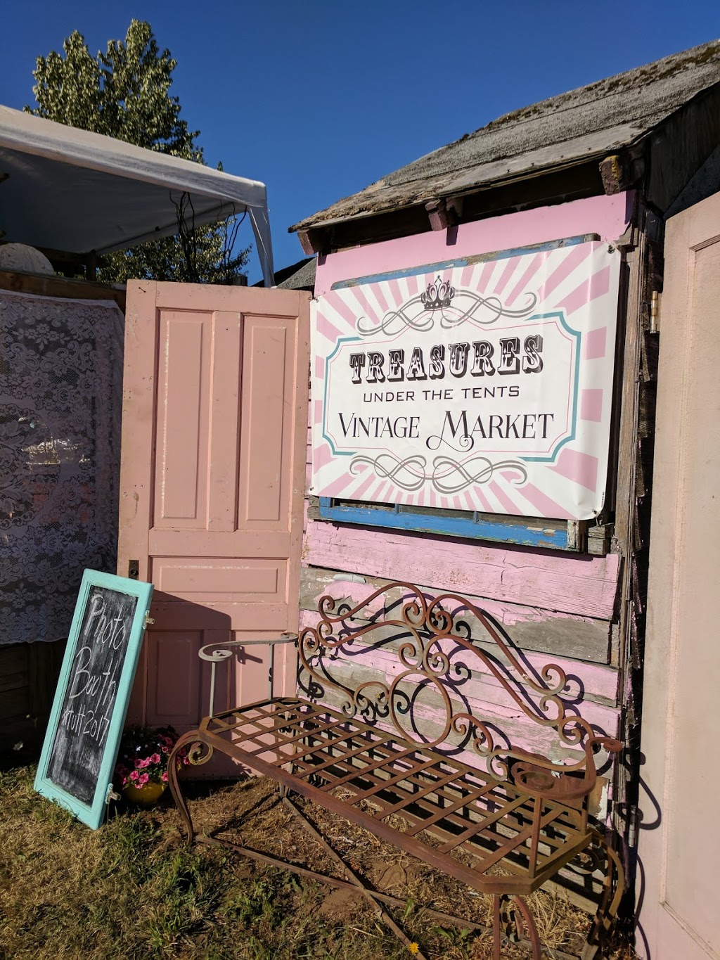The Lavender House | 779 E Pole Rd, Lynden, WA 98264, USA | Phone: (360) 296-1854