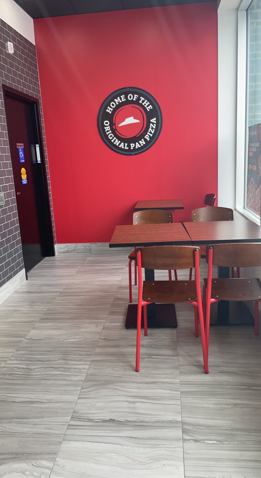 Pizza Hut | 6020 Main St W Unit 2, Milton, ON L9T 9M1, Canada | Phone: (905) 693-1202