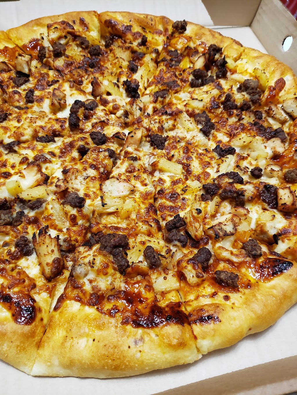 Pizza Hut | 1910 Pembina Hwy, Winnipeg, MB R3T 4S5, Canada | Phone: (204) 953-4133