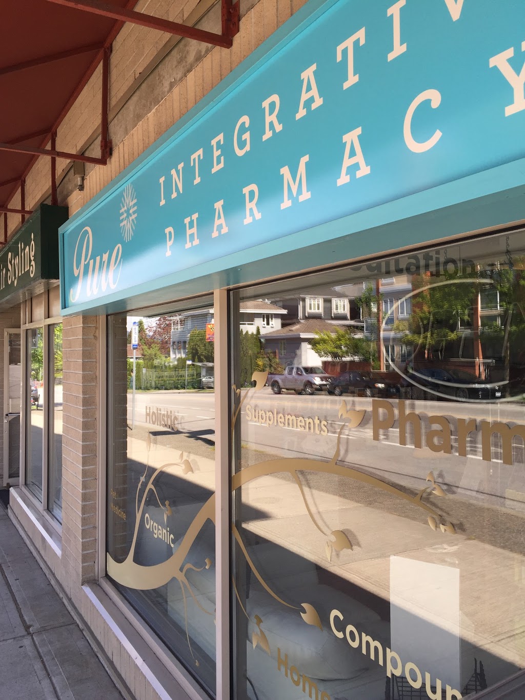Pure Integrative Pharmacy Dunbar | 3228 Dunbar St, Vancouver, BC V6S 2E7, Canada | Phone: (604) 732-3010