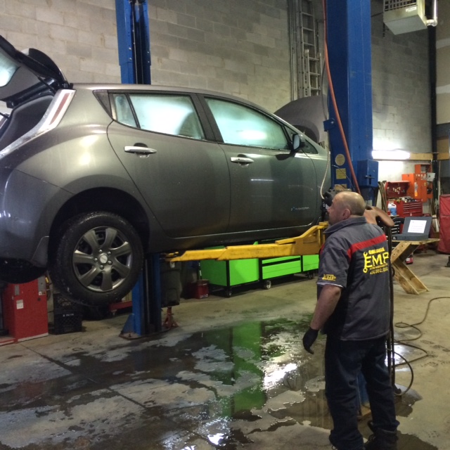 Garage EMP | 128 Boulevard Roland-Godard, Saint-Jérôme, QC J7Y 4P7, Canada | Phone: (450) 592-0953