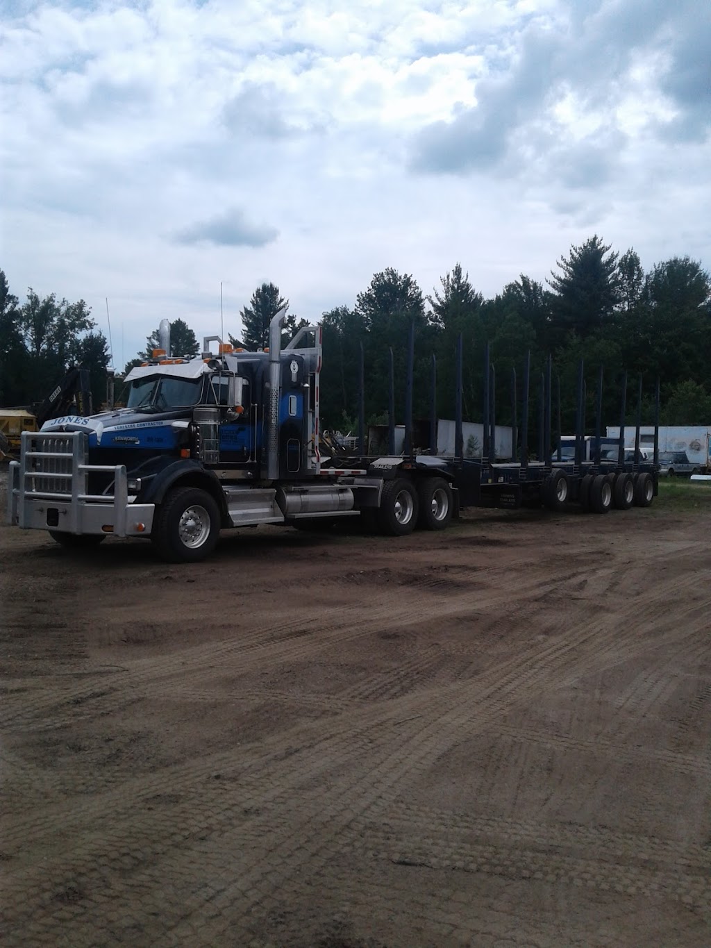 Bruce G Jones Forest Products | 367 Achray Rd, Pembroke, ON K8A 6W7, Canada | Phone: (613) 735-0796